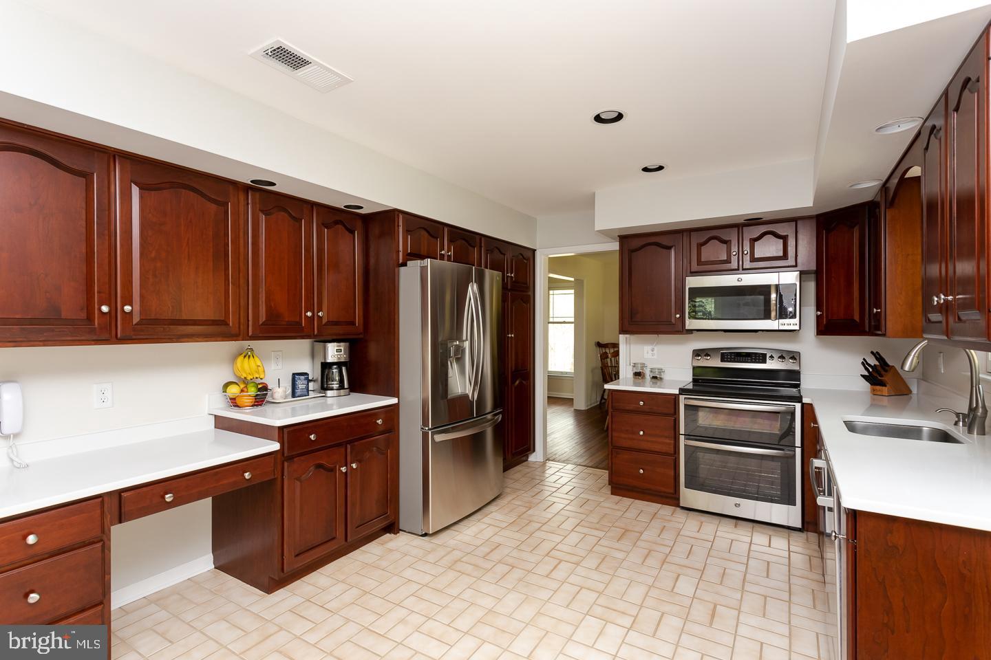 137 Krauser Road Downingtown, PA 19335 - Photo 9 of 49 Gallery Image 9