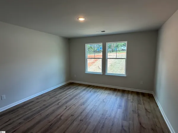 $299,990 | 31 Campbell Street, Duncan, SC 29334