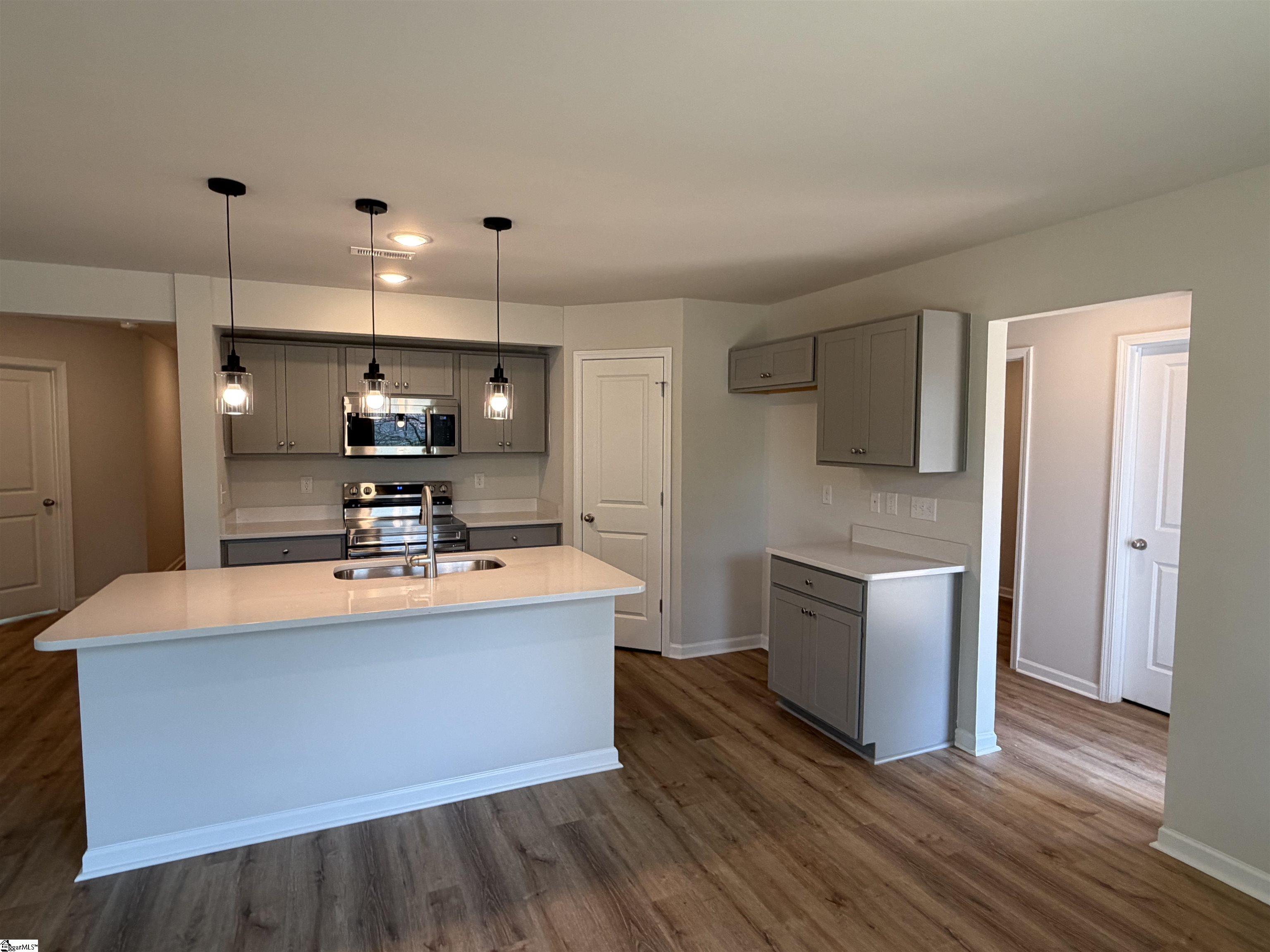 31 Campbell Street Duncan, SC 29334 - Photo 6 of 13