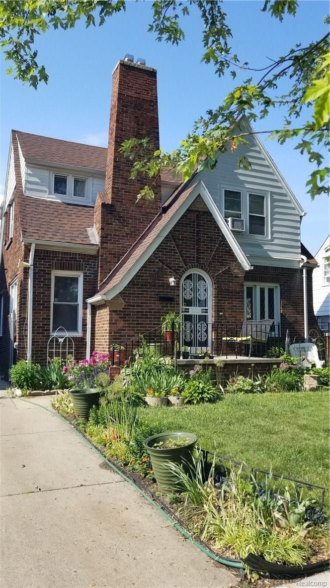 8081 Rolyat Street Detroit, MI 48234 - Photo 1 of 32 20180608_170308.jpg