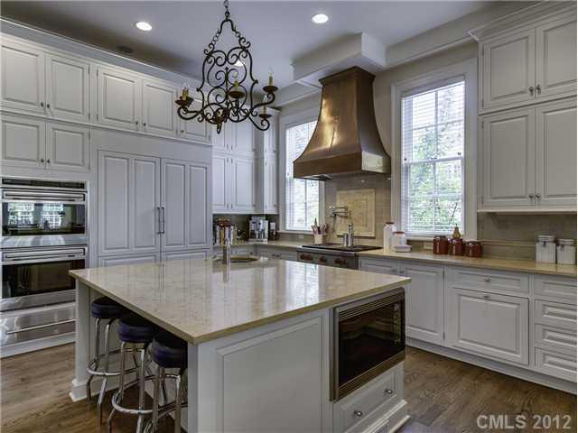 1819 Queens Road Charlotte, NC 28207 - Photo 5 of 16 Gallery Image 5