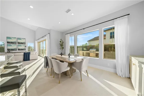 $12,000 | 51 Ruby Hill, Irvine, CA 92602