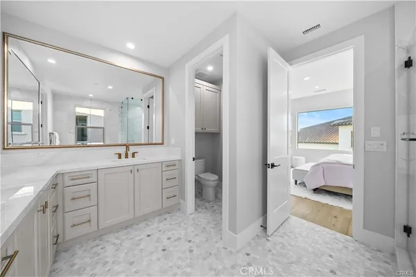 $12,000 | 51 Ruby Hill, Irvine, CA 92602