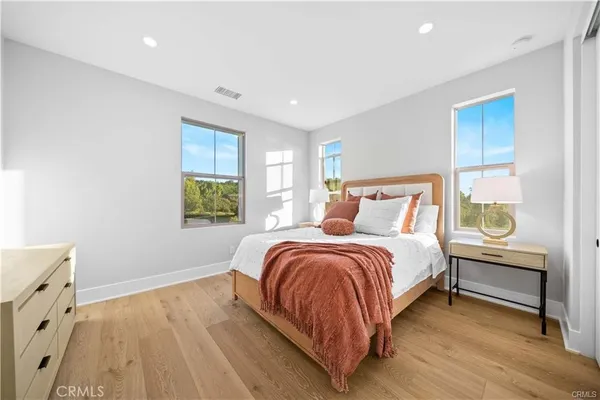 $12,000 | 51 Ruby Hill, Irvine, CA 92602