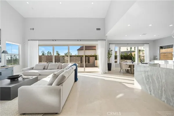 $12,000 | 51 Ruby Hill, Irvine, CA 92602