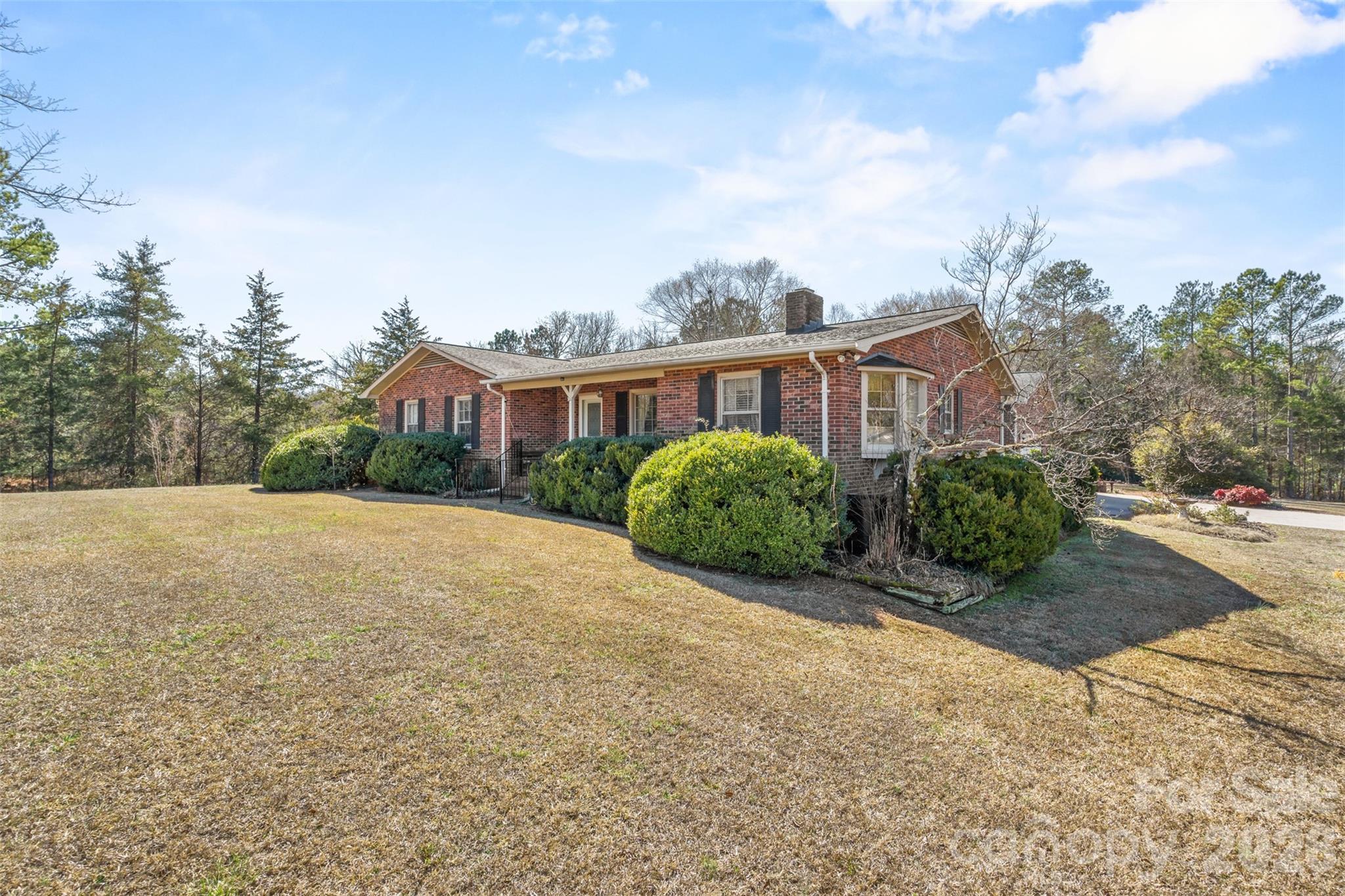 6330 Richburg Road Great Falls, SC 29055 - Photo 5 of 20 a house view with a garden space