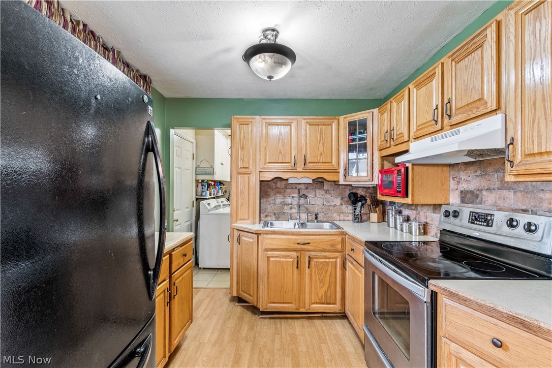 1467 Old Forge Road Mogadore, OH 44260 - Photo 10 of 30 Kitchen