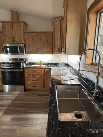 $560,000 | 2211 Powers Drive, Lewiston, ID 83501