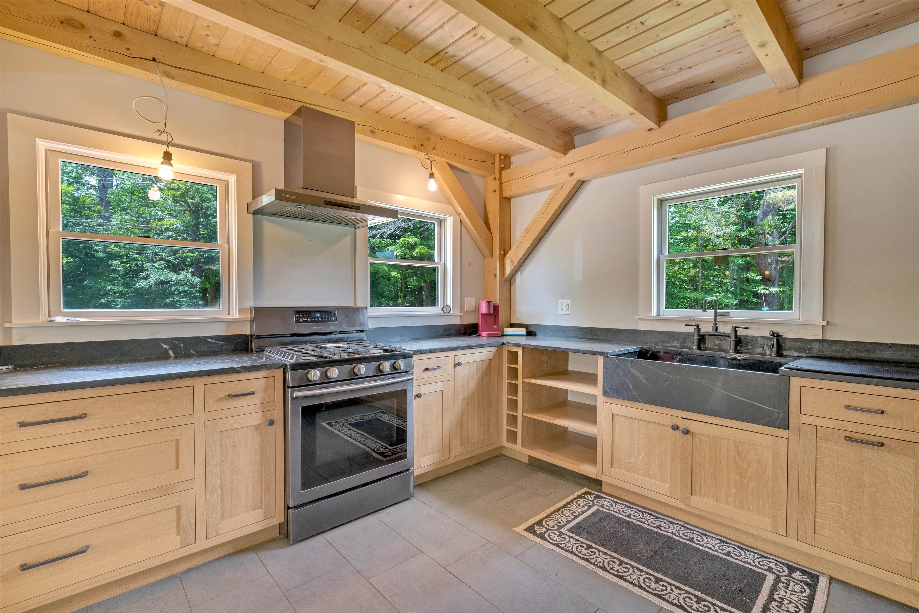 8126 Pomfret Road Pomfret, VT 05084 - Photo 4 of 24