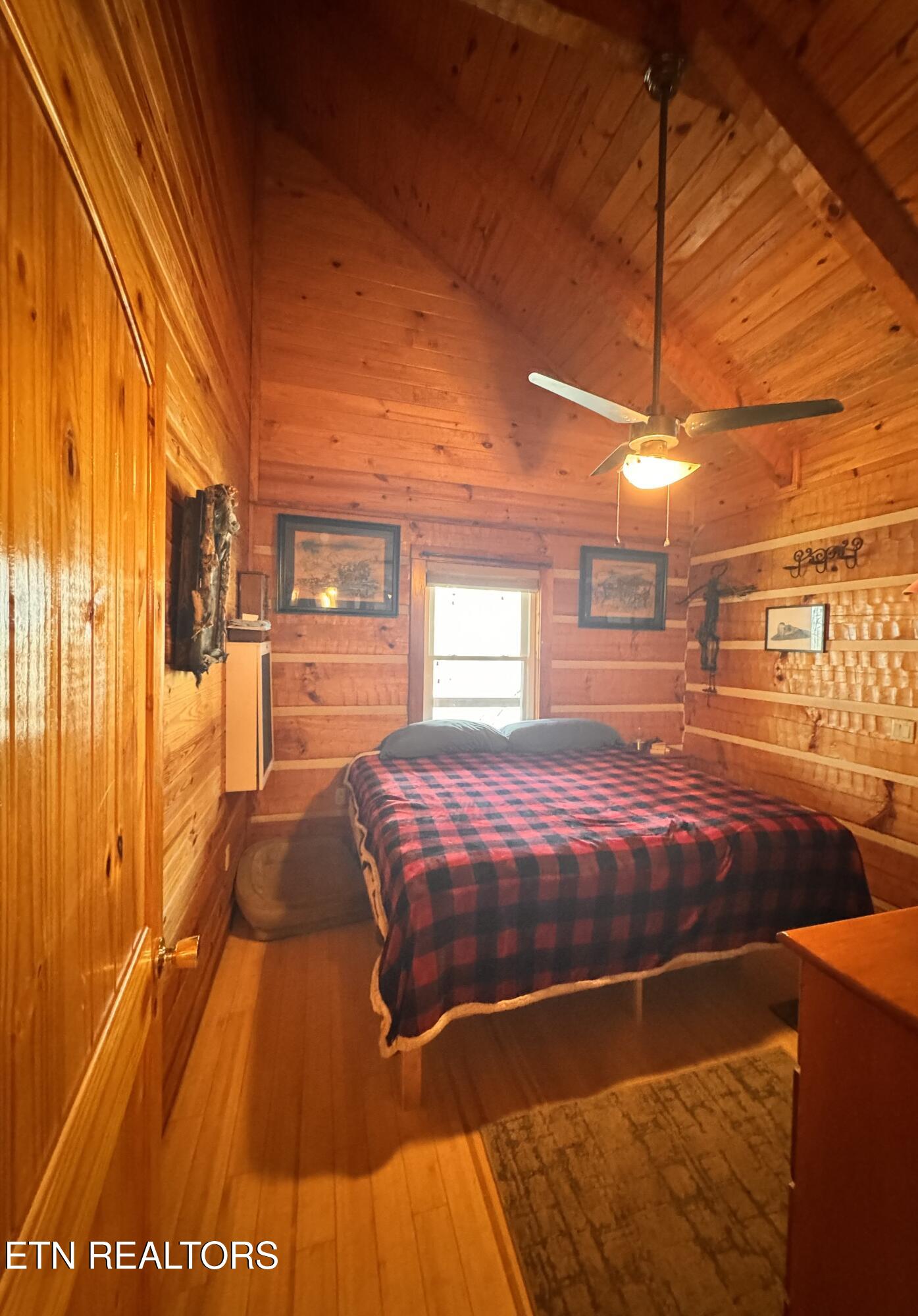 132 Sugar Maple Way Del Rio, TN 37727 - Photo 24 of 58 Owner's Bedroom