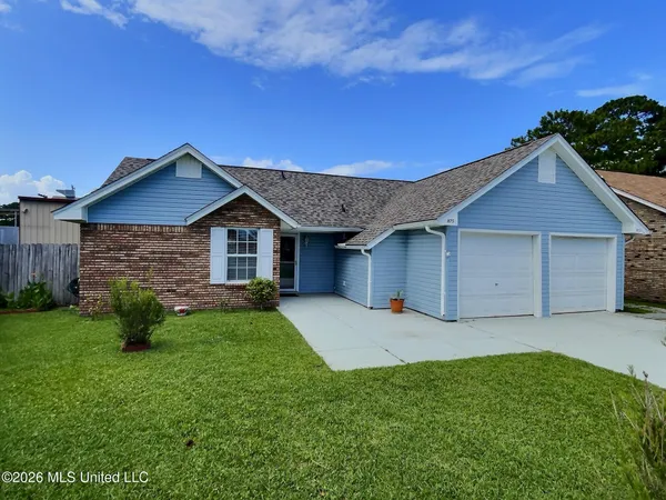 $1,750 | 875 Laurelwood Drive, Biloxi, MS 39532