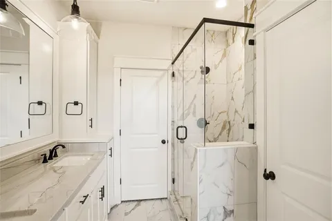 $344,900 | 206 Legacy Boulevard, Weatherford, TX 76086