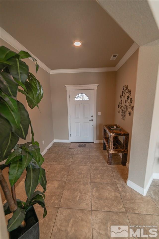18809 Trinity Range Court Reno, NV 89508 - Photo 5 of 14 Photo 5