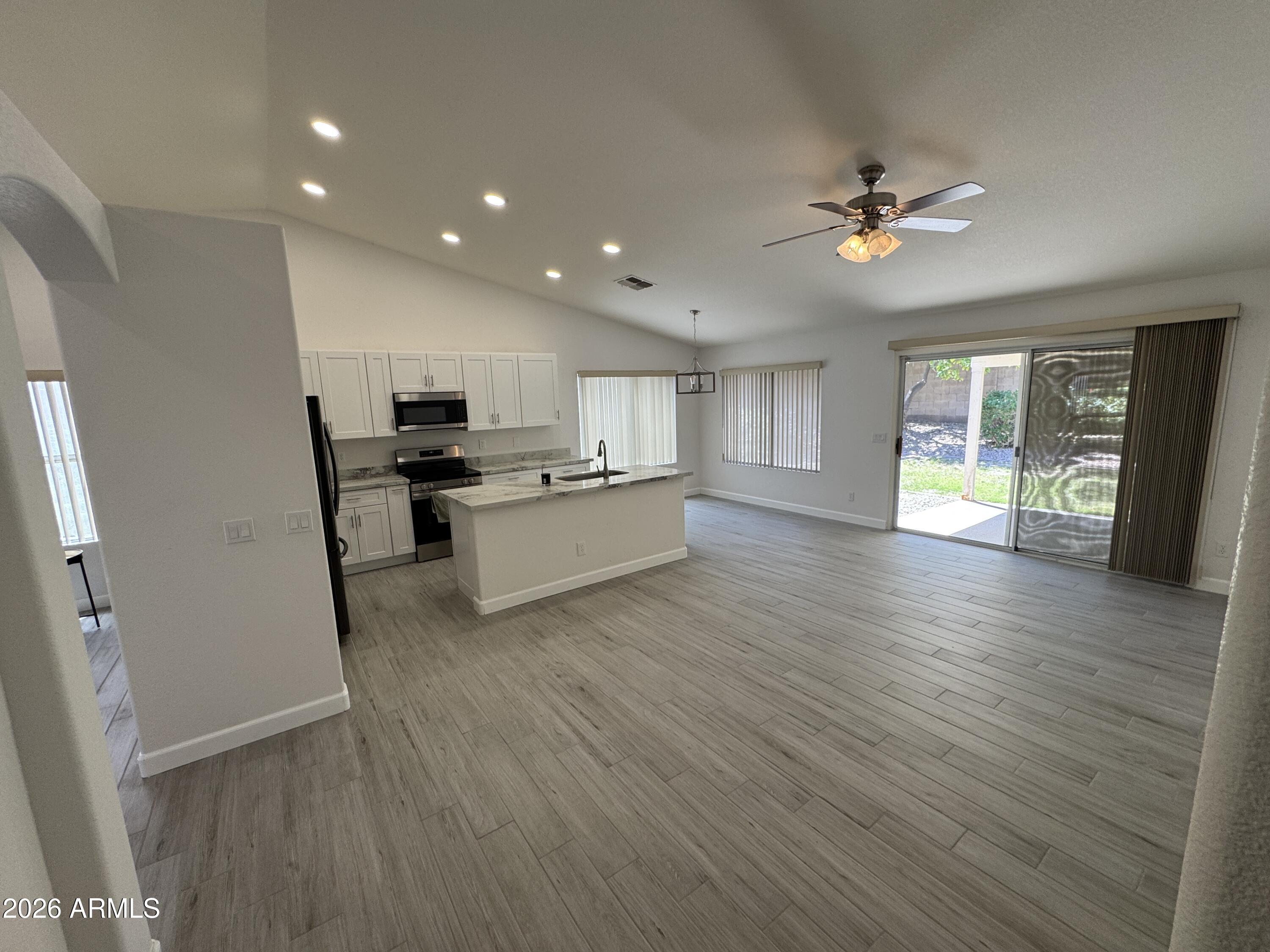 6335 East Roland Street Mesa, AZ 85215 - Photo 21 of 24