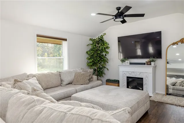 $460,000 | 164 East Sullivanville Road, Veteran, NY 14845