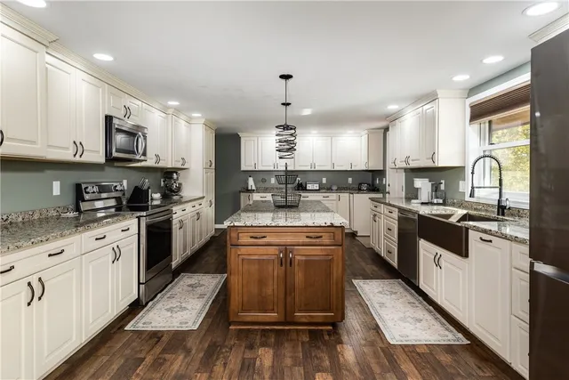 $460,000 | 164 East Sullivanville Road, Veteran, NY 14845