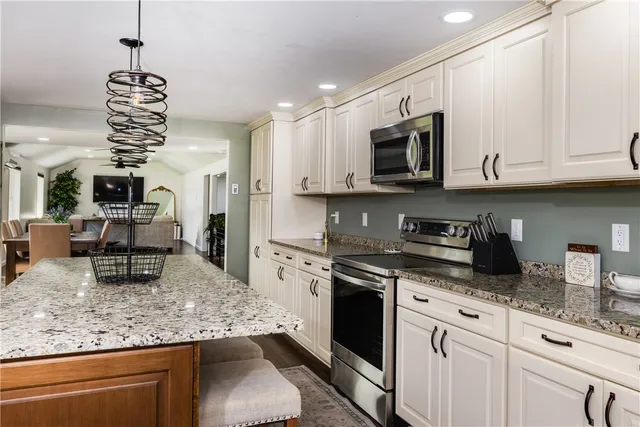 $460,000 | 164 East Sullivanville Road, Veteran, NY 14845