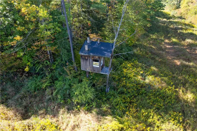 $460,000 | 164 East Sullivanville Road, Veteran, NY 14845