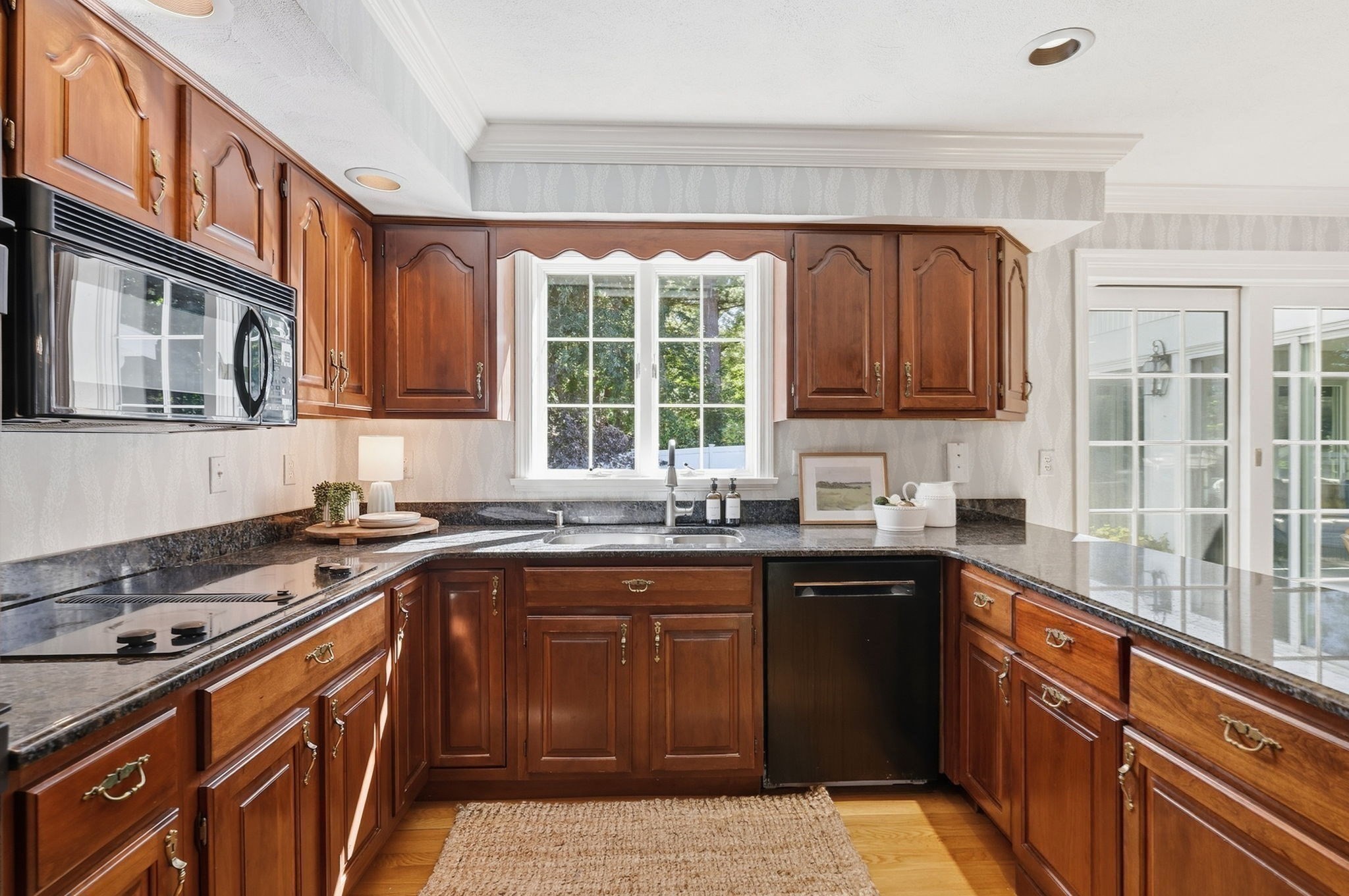 9 Peterson Road Peabody, MA 01960 - Photo 14 of 42 Gallery Image 14