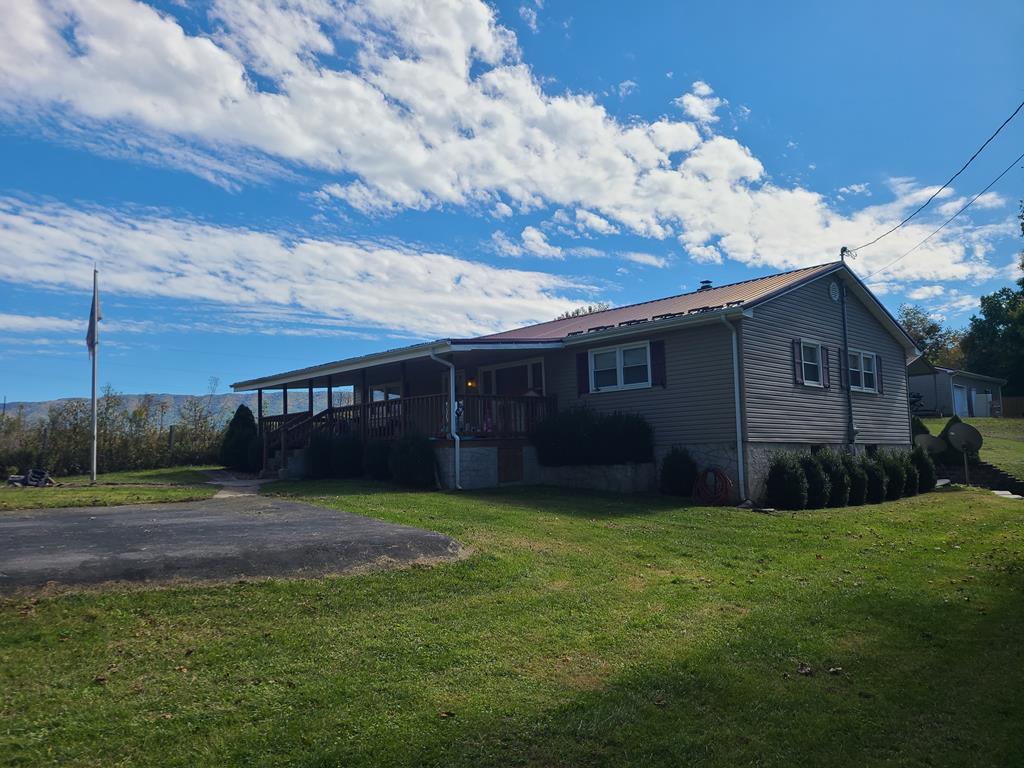 15540 Bishop Road Chilhowie, VA 24319 - Photo 1 of 25 Gallery Image 1