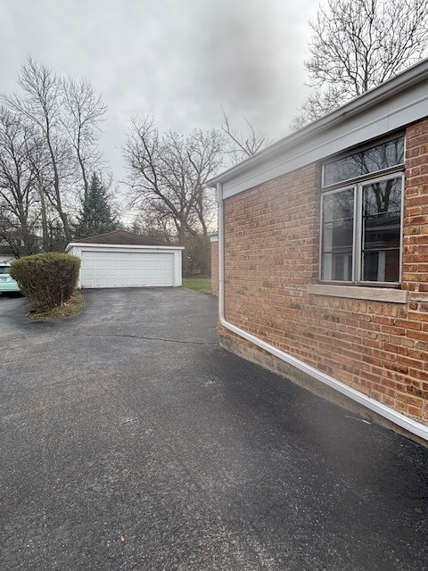 2223 Hawthorne Road Homewood, IL 60430 - Photo 3 of 28