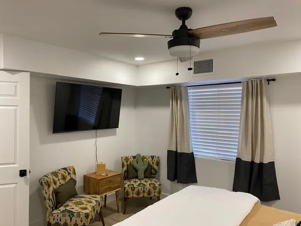 $2,000 | 1440 North Idaho Road, Unit 2096, Apache Junction, AZ 85119