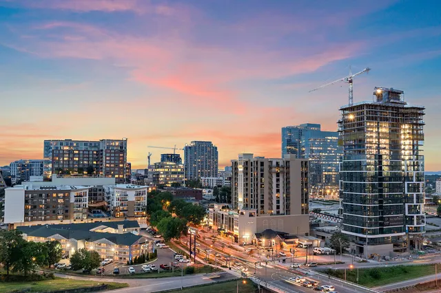 $999,900 | 1212 Laurel Street, Unit 1215, Nashville, TN 37203