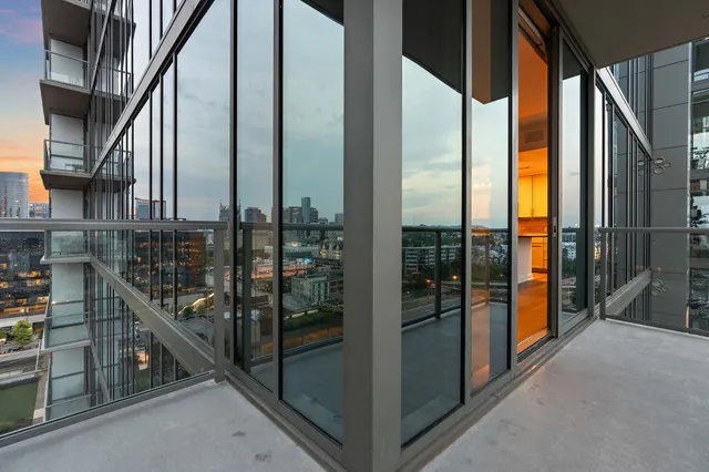 $999,900 | 1212 Laurel Street, Unit 1215, Nashville, TN 37203