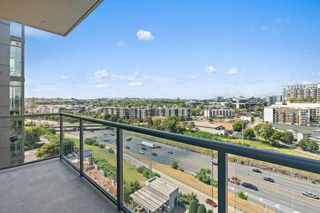 $999,900 | 1212 Laurel Street, Unit 1215, Nashville, TN 37203