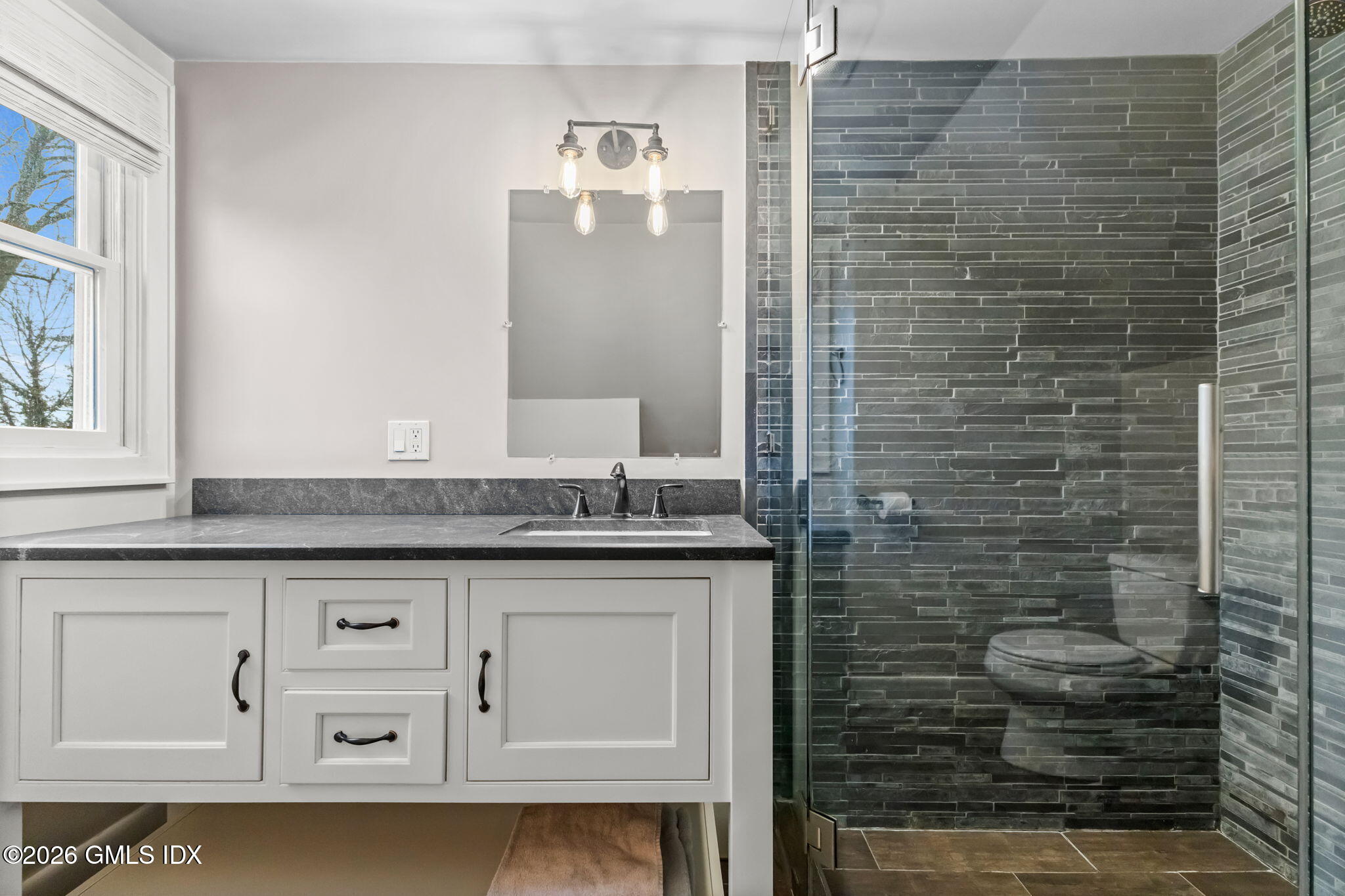 24 Taylor Drive Cos Cob, CT 06807 - Photo 24 of 39 27-web-or-mls-24-taylor-dr