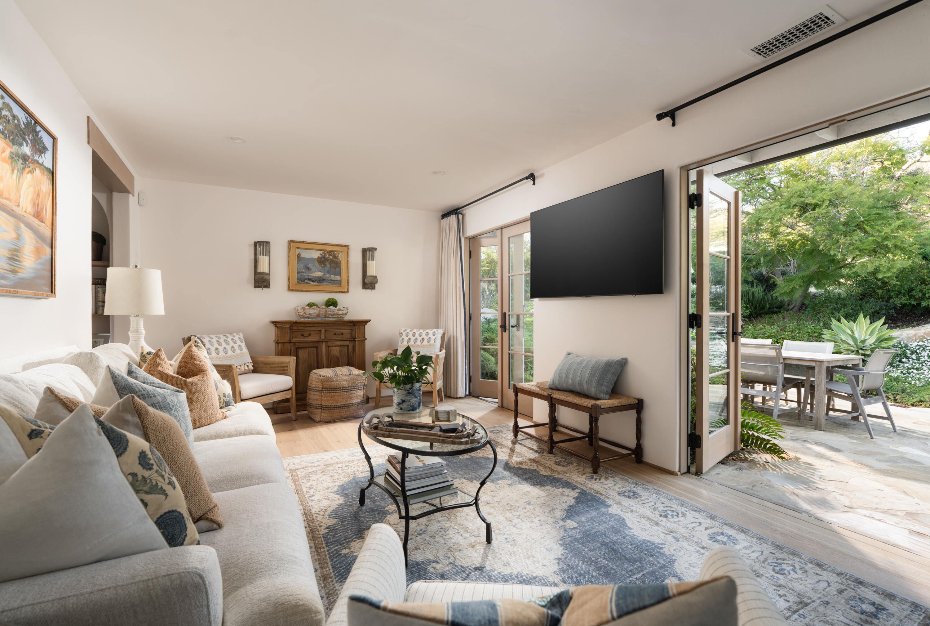 830 Summit Road Santa Barbara, CA 93108 - Photo 11 of 34 Family Area overlooking back yard