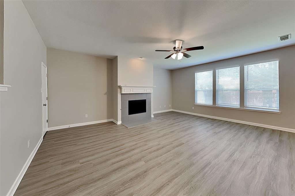 4249 Highgate Road Fort Worth, TX 76244 - Photo 5 of 22
