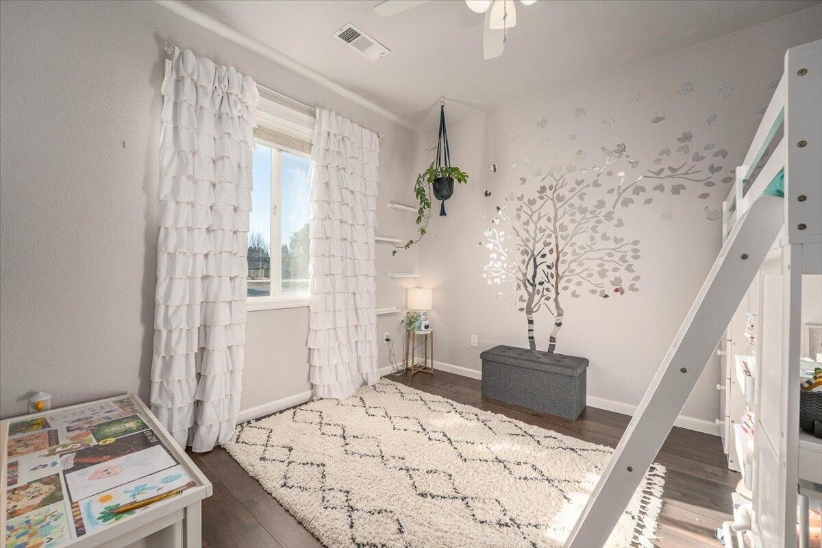 2122 Edinburgh Way Redding, CA 96003 - Photo 25 of 61 28-2122 Edinburgh Way - I-1