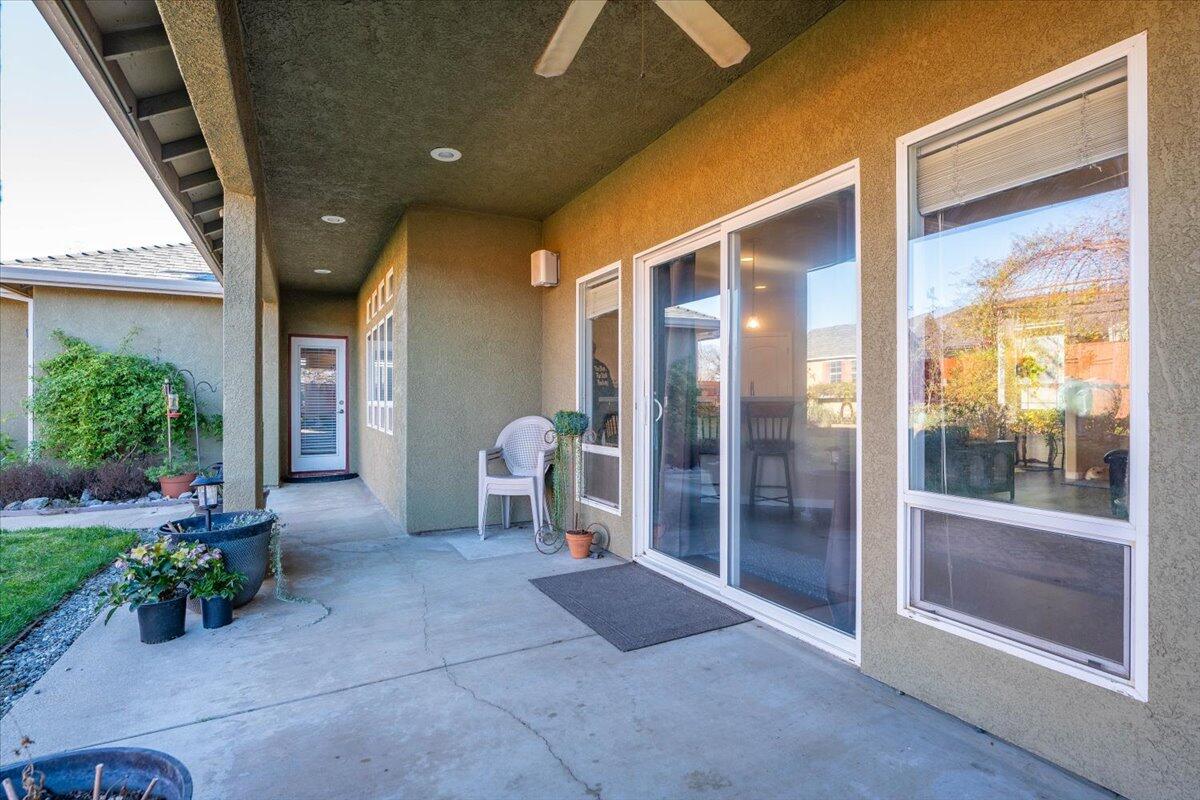2122 Edinburgh Way Redding, CA 96003 - Photo 31 of 61 34-2122 Edinburgh Way - E-2