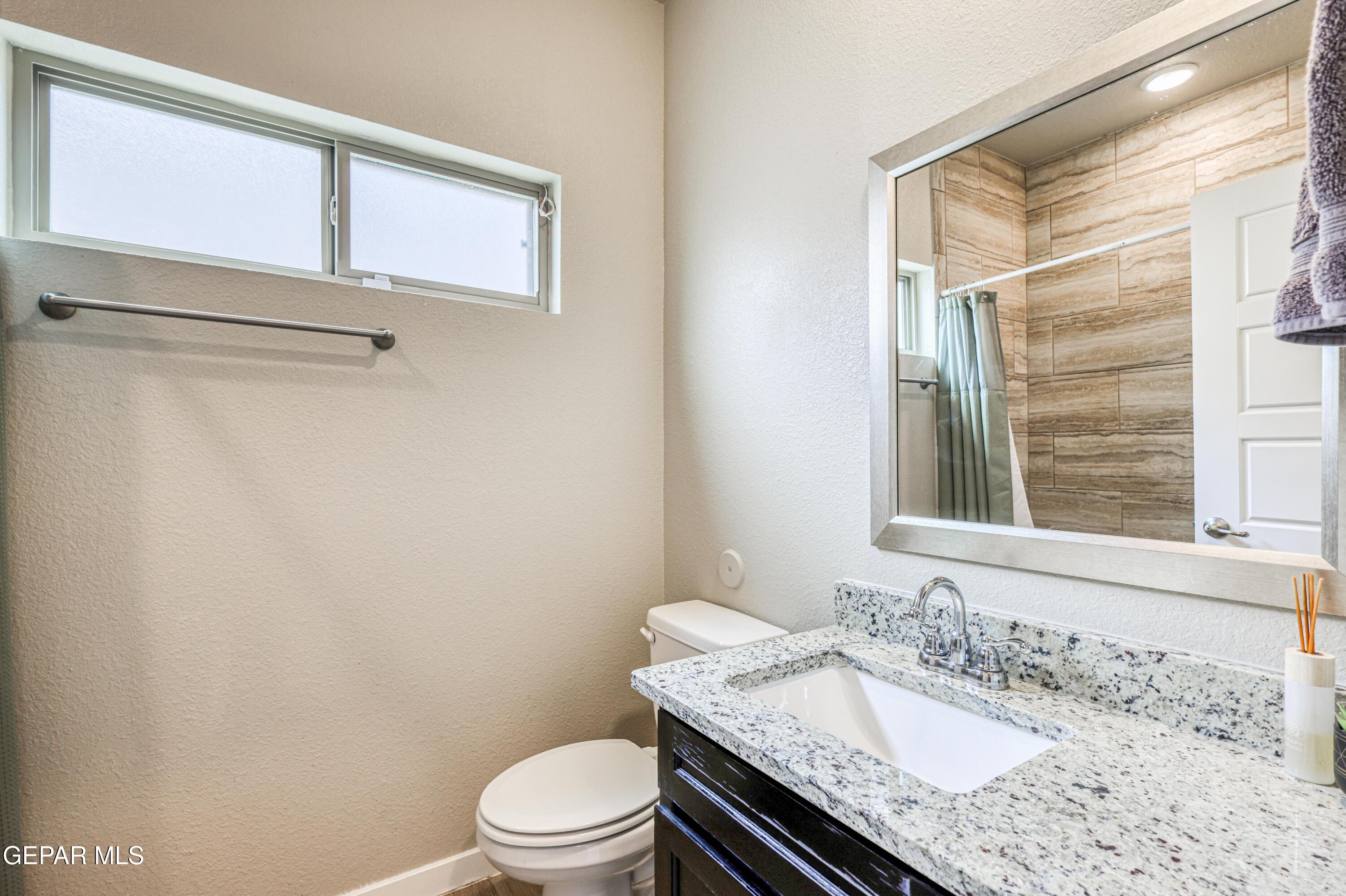 7797 Enchanted Ridge El Paso, TX 79911 - Photo 11 of 42 362A5567_HDR 2
