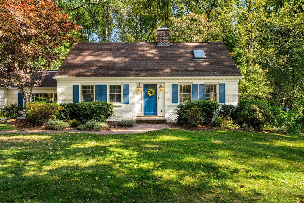 13 Andrews Road Topsfield, MA 01983 - Photo 1 of 42