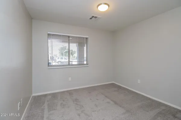 $2,280 | 5605 South 11th Place, Phoenix, AZ 85040