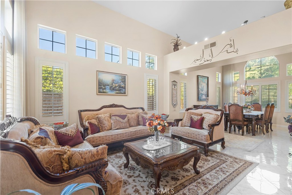 665 Barbre Lane Corona, CA 92879 - Photo 4 of 57 Living Room