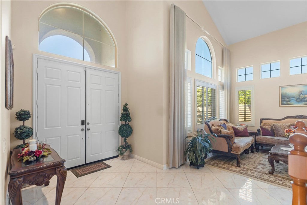 665 Barbre Lane Corona, CA 92879 - Photo 6 of 57 Foyer