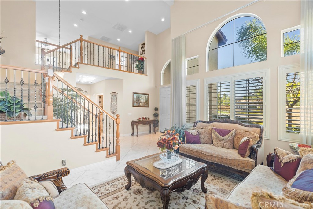 665 Barbre Lane Corona, CA 92879 - Photo 8 of 57 Living Room
