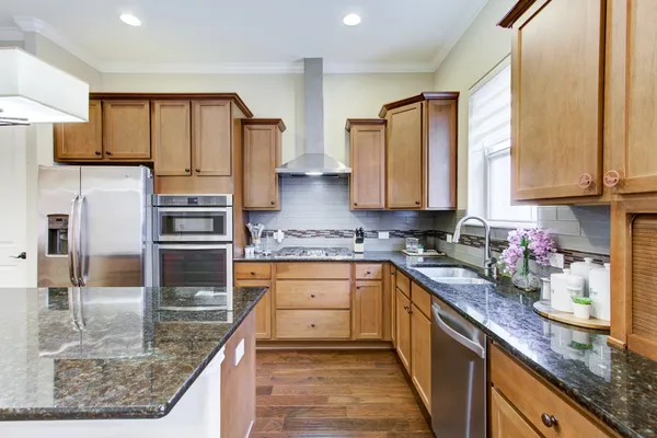 $5,500 | 224 Adams Street, Georgetown, TX 78628