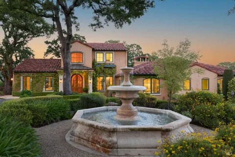 $4,850,000 | 15244 Arnold Drive, Glen Ellen, CA 95442