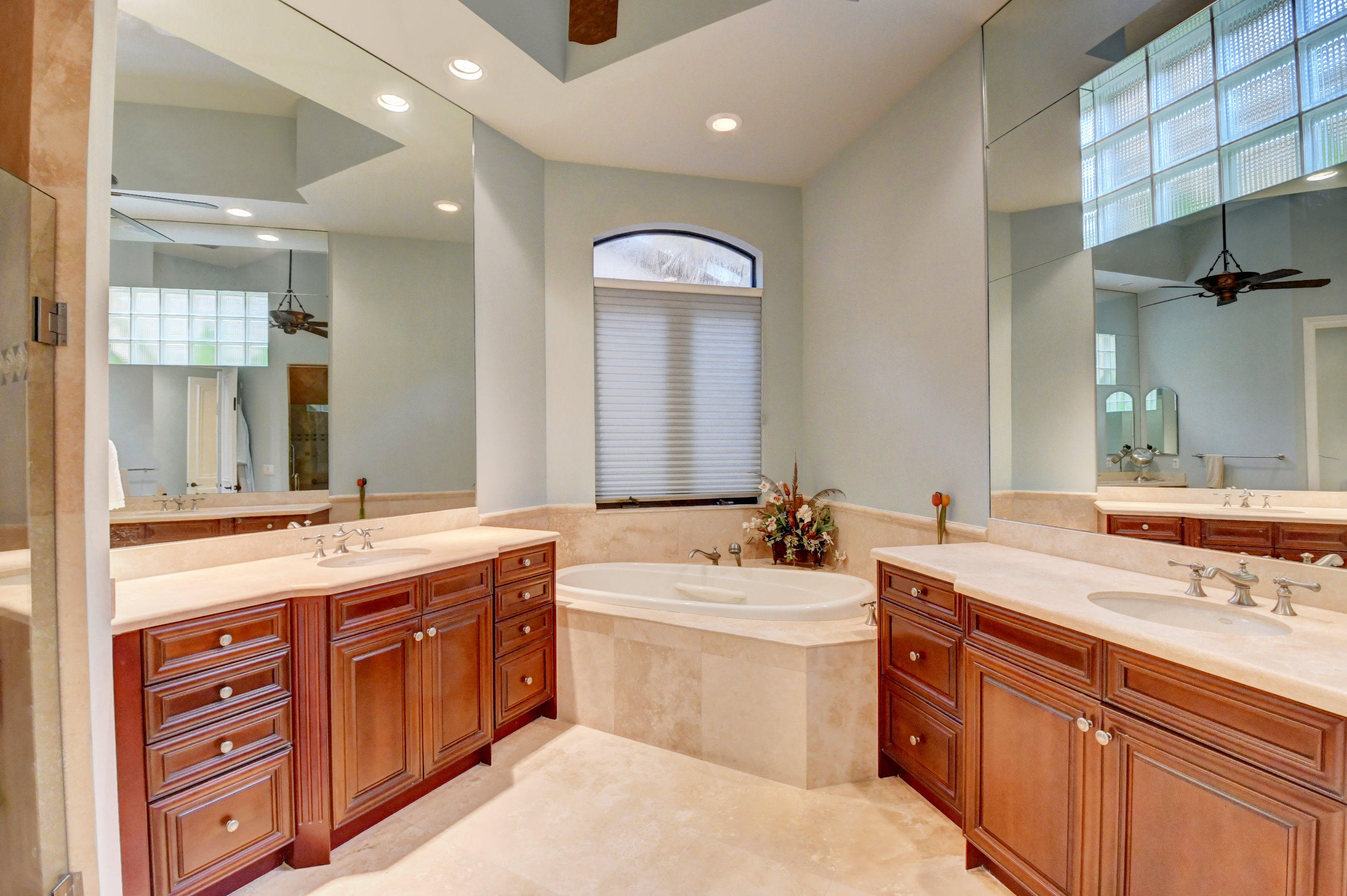 17784 Villa Club Way Boca Raton, FL 33496 - Photo 33 of 88 DSC_3051_2_3_4_5