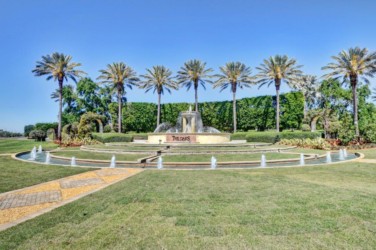 17784 Villa Club Way Boca Raton, FL 33496 - Photo 50 of 88 Oaks Entrance