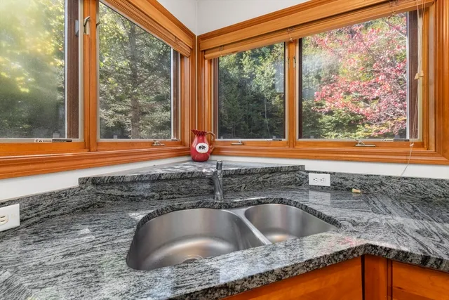 $865,000 | 258 Crawford Ridge Road, Unit 7, Carroll, NH 03595