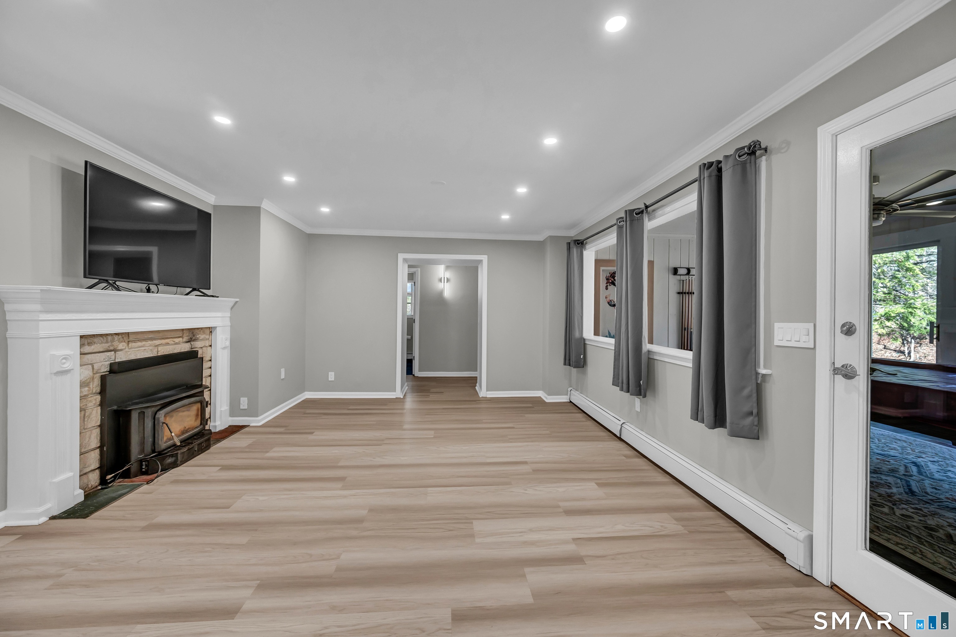 240 Great Plain Road Danbury, CT 06811 - Photo 16 of 39