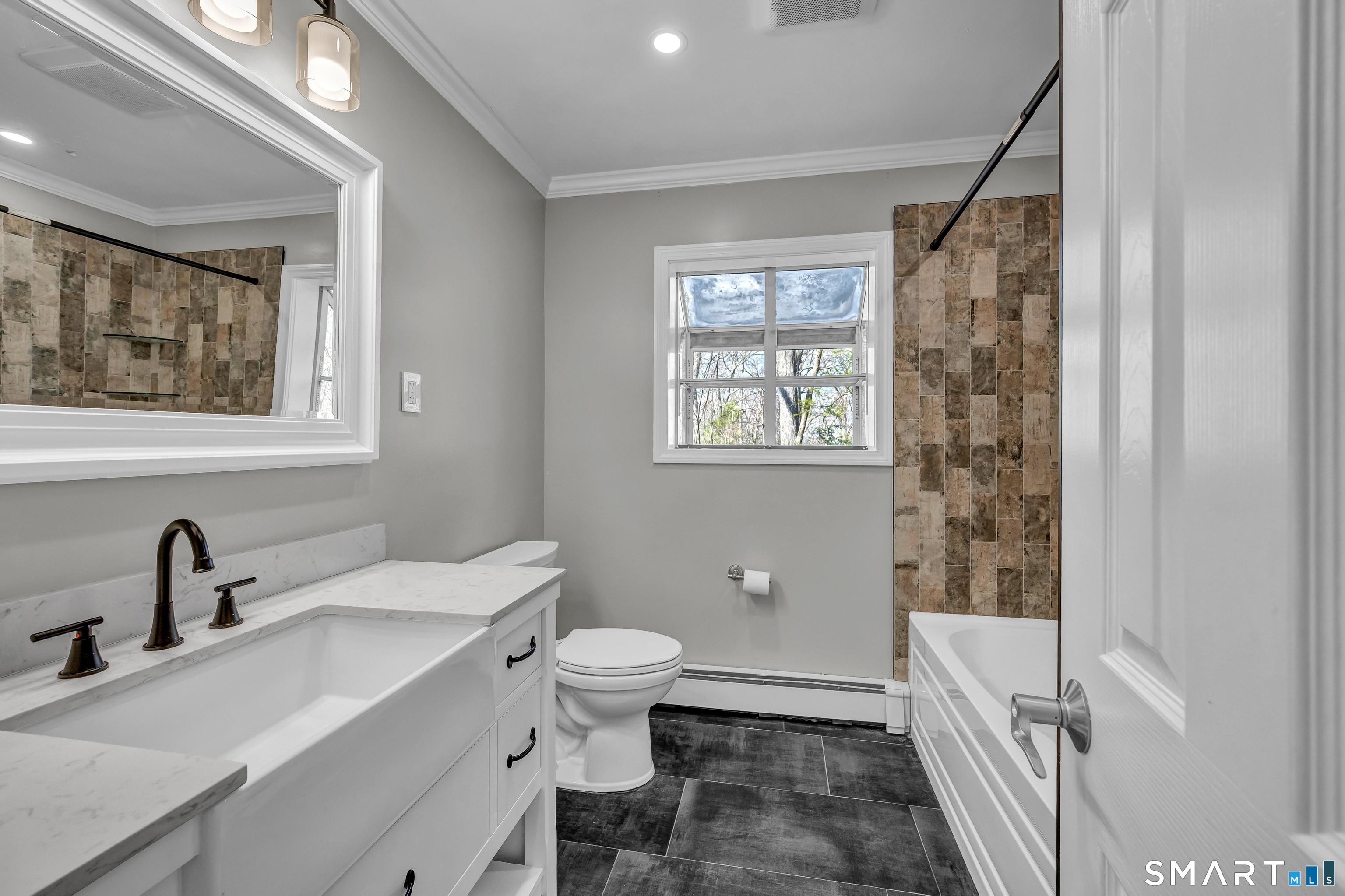 240 Great Plain Road Danbury, CT 06811 - Photo 19 of 39