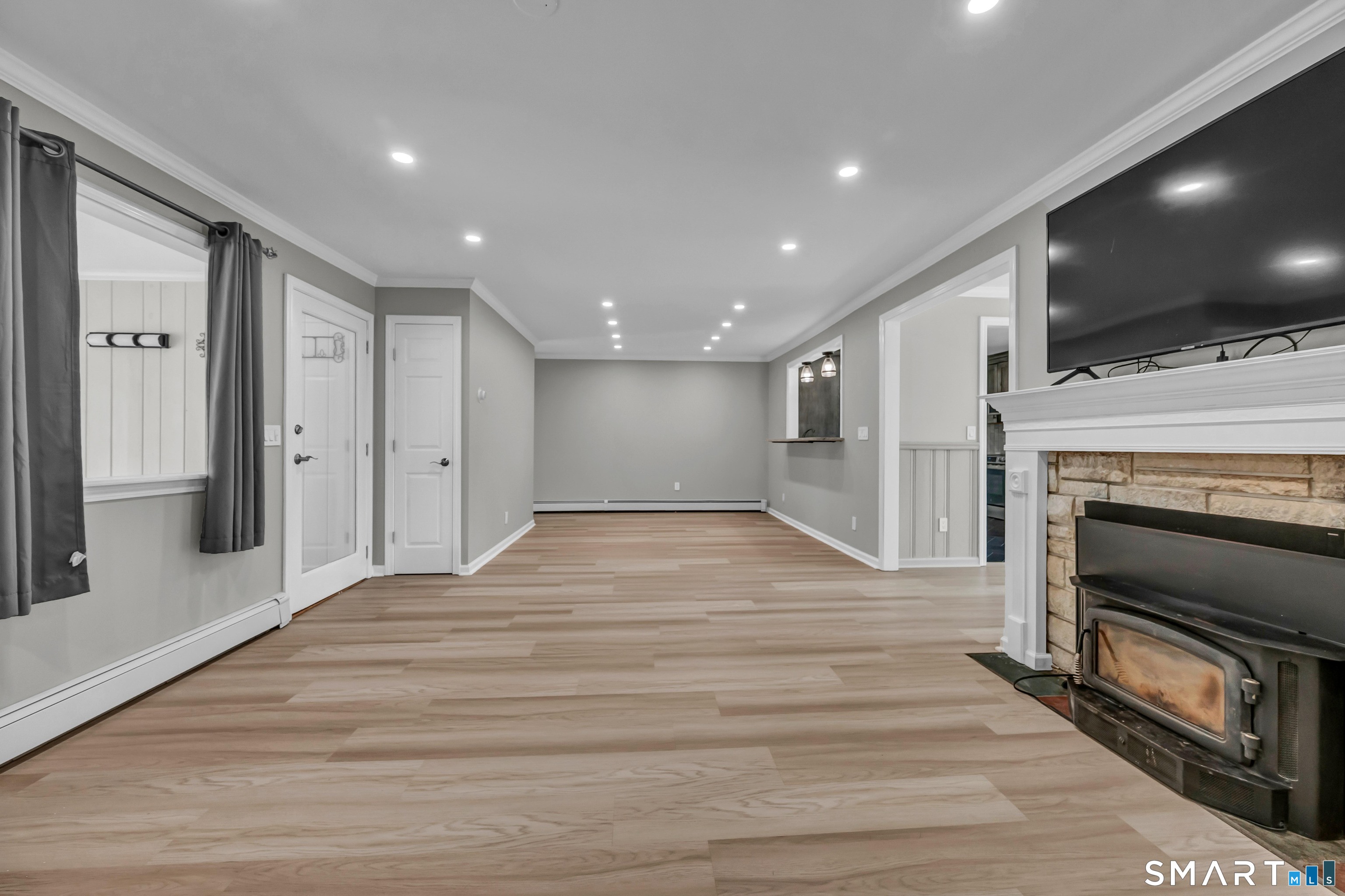 240 Great Plain Road Danbury, CT 06811 - Photo 26 of 39