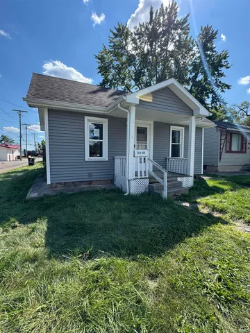 $49,900 | 2021 Carlton Avenue, Fort Wayne, IN 46802