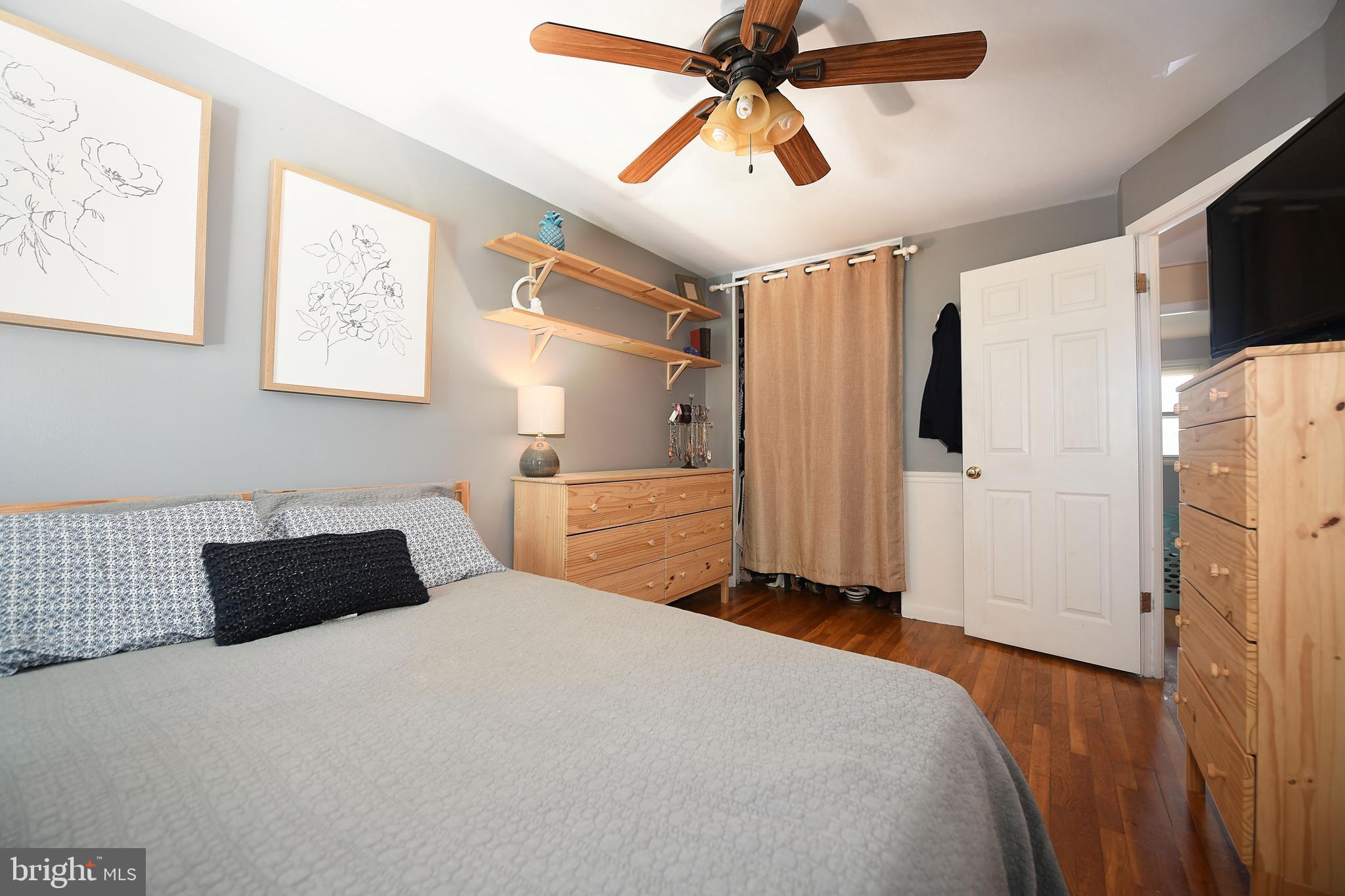 8275 Del Haven Road Baltimore, MD 21222 - Photo 11 of 35 Primary Bedroom upper level